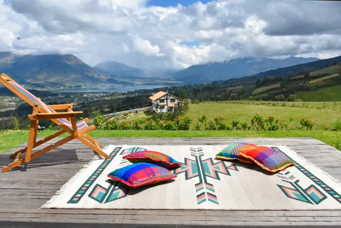 travel to ecuador airbnb