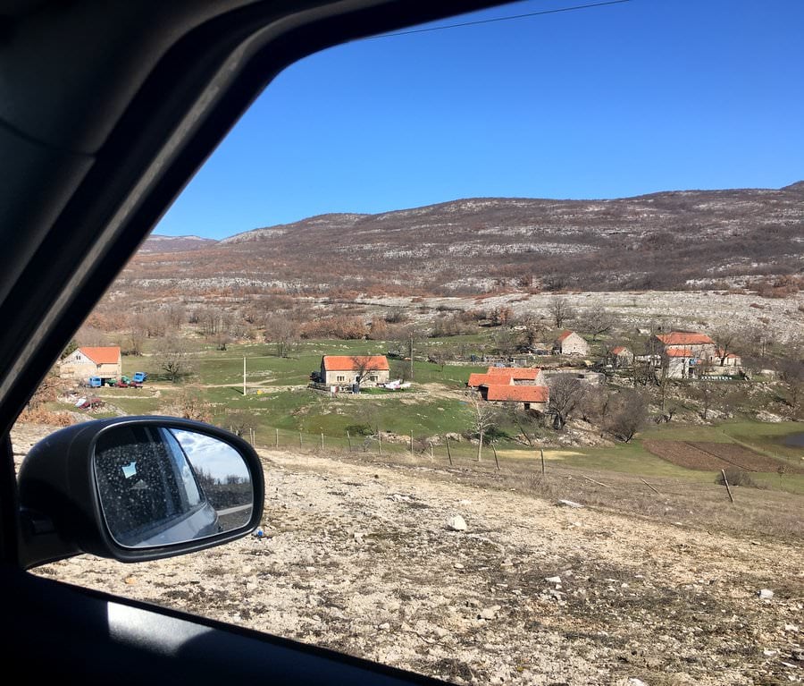 travel from montenegro to croatia