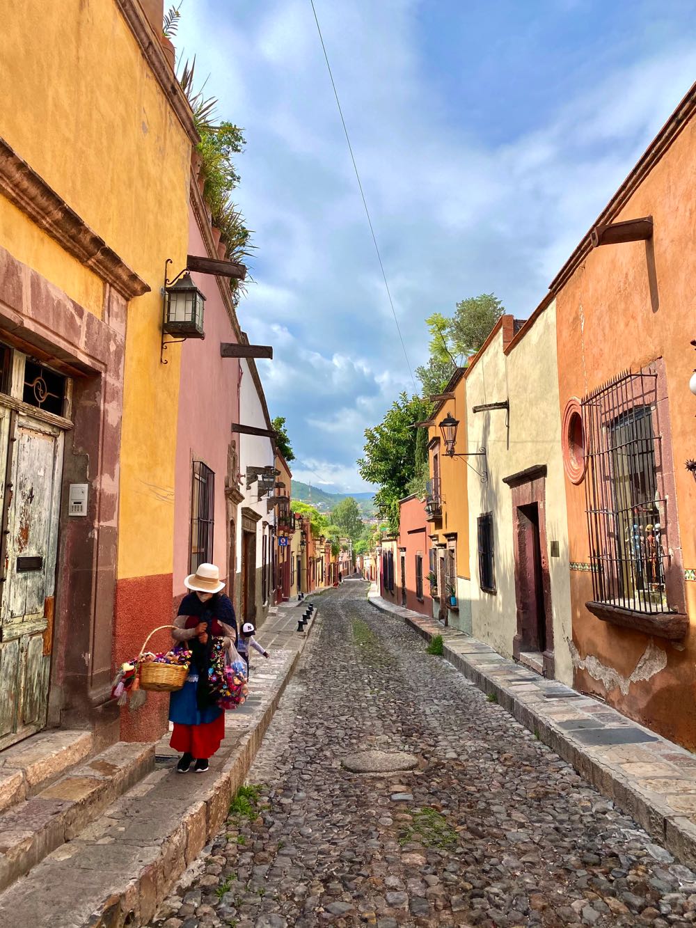 Joining a walking tour is one of the best things to do in San Miguel de Allende.