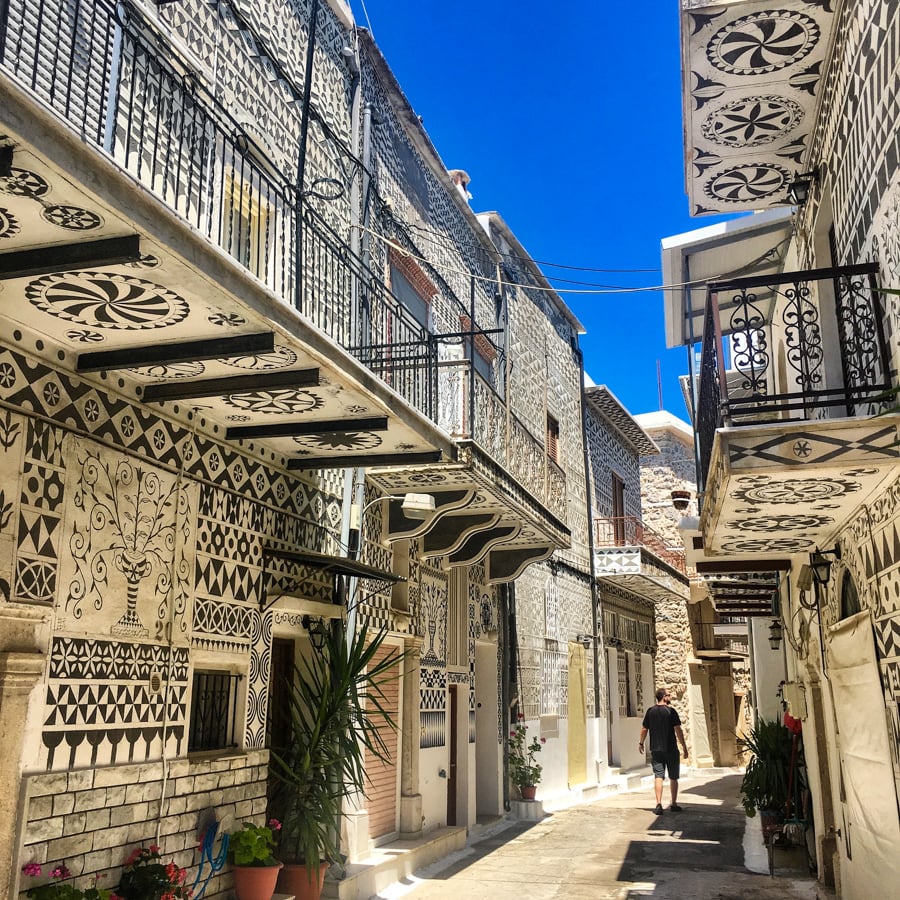 travel to pyrgi chios in greece