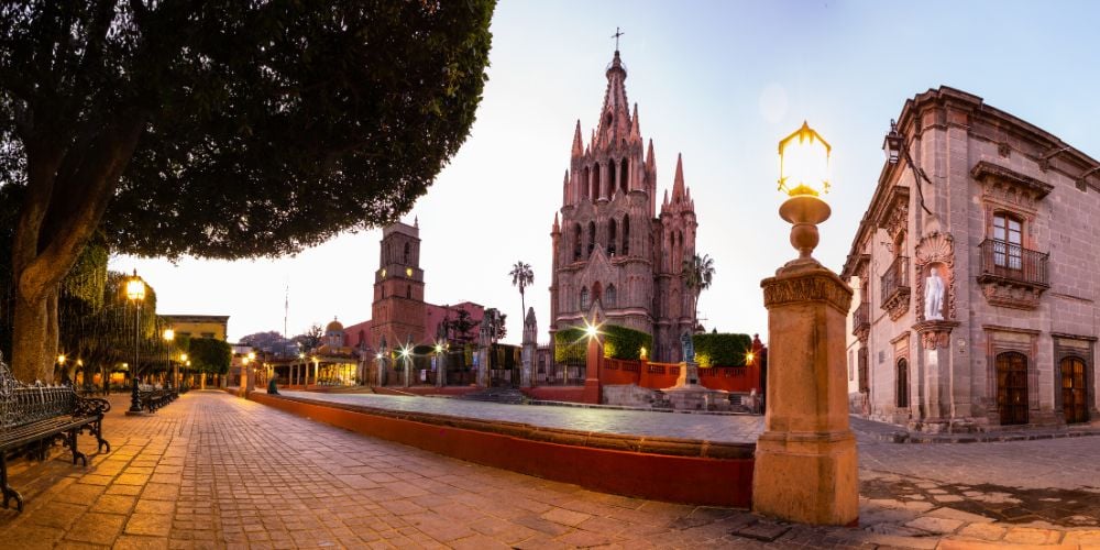 The house of Ignacio Allende to the right of the city's cathedral in San Miguel de Allende